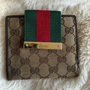 Gucci wallet
